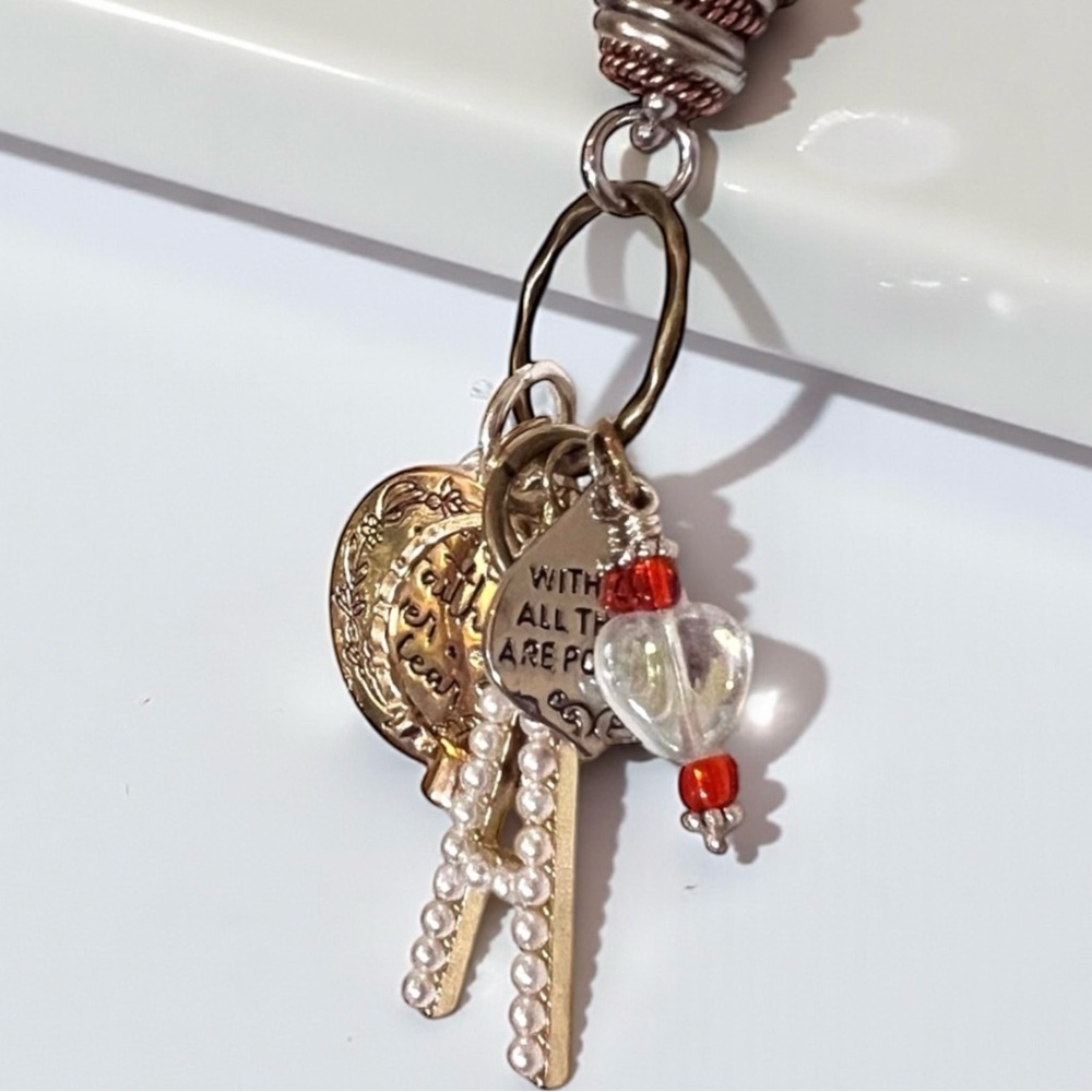 Spiritual and faith. Angel charms assemblage necklace. - Picture 7 of 17